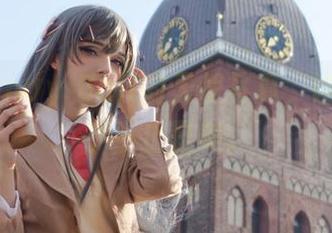 精选Candy Ball的天使写真,诠释的似乎不止是美。