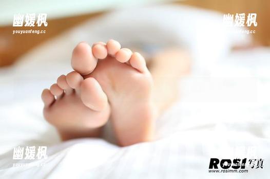 ROSI的温柔合集，梦回少女时代的照片随手捏