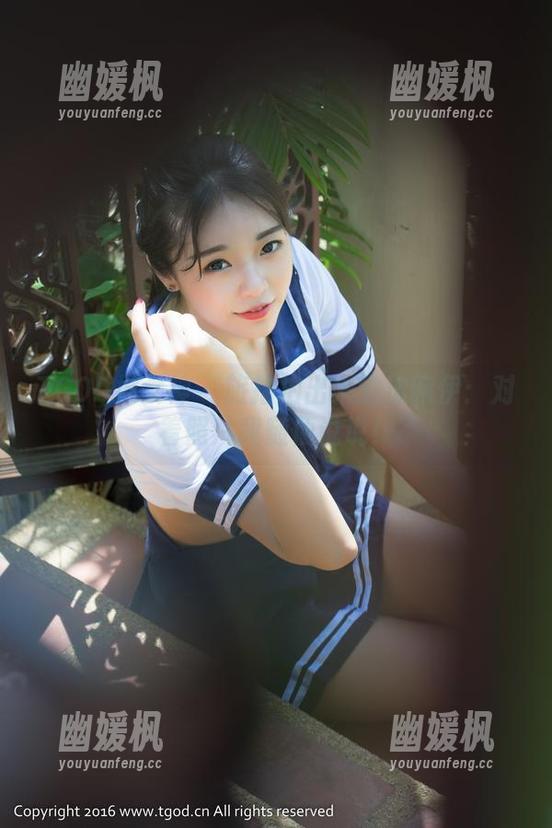 TGOD推女神 - 旅拍拍出来的沫晓伊：对着照片我随便说说！