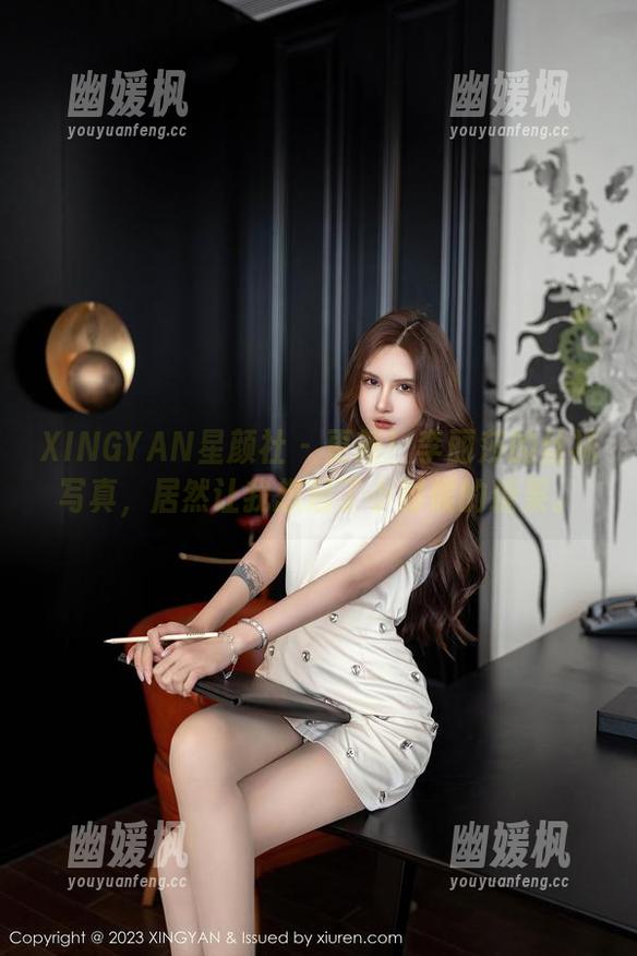 XINGYAN星颜社 - 更新！李丽莎的丝袜写真，居然让我想起了小时候的糖果。