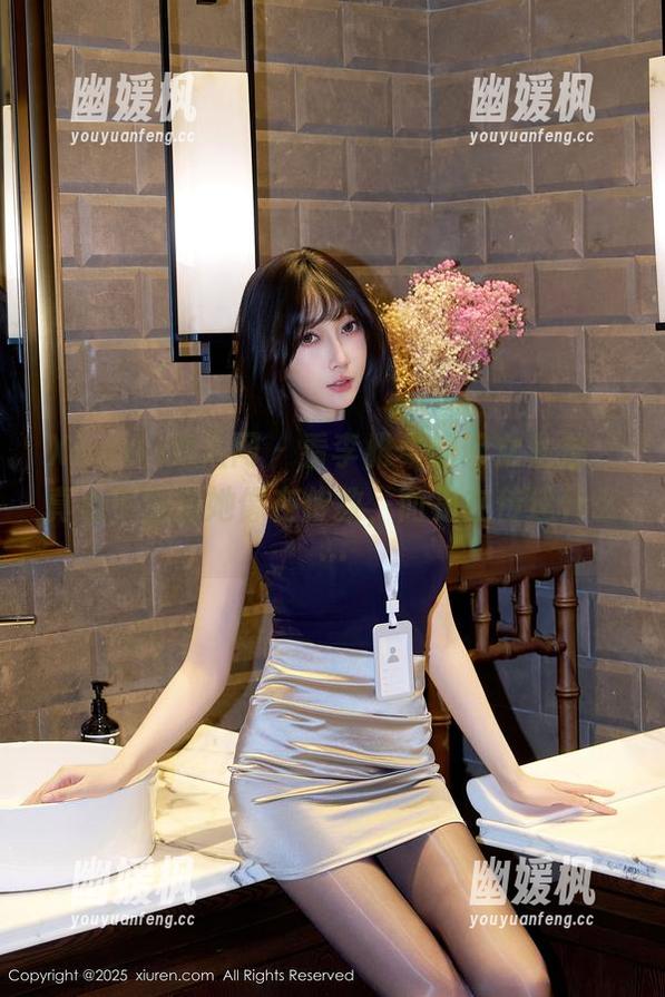 Xiuren秀人网-李雅柔 Xiuren秀人网 - 看李雅柔的修女私拍,真心不觉得她像在传教,而是在传递什么…