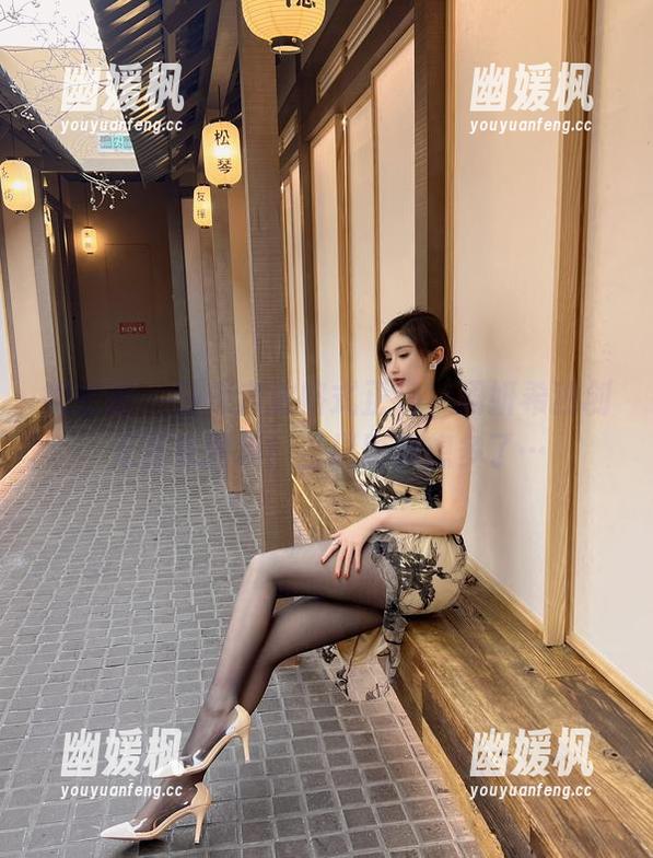 微密圈 - 热辣奔放格式正确，周妍希独创无圣光图集！当摄影师想多了…