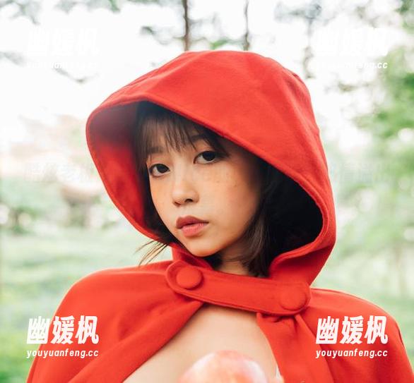 奈汐酱Nice 酷炫老板娘奈汐酱Nice的cos图包,热情溢出屏幕。