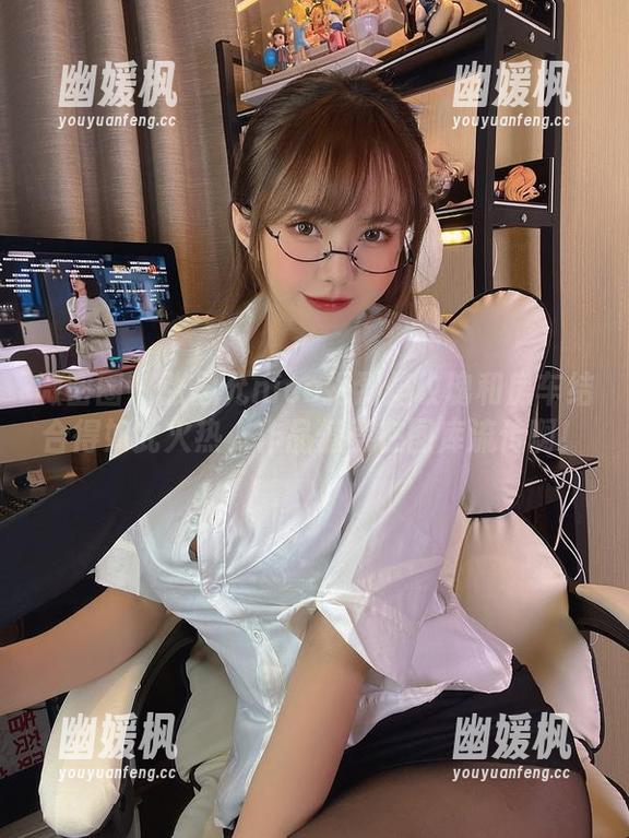 微密圈 - 张思允nice把烈焰玫瑰和房车结合得如此火热，作品值得在图库流传啊！
