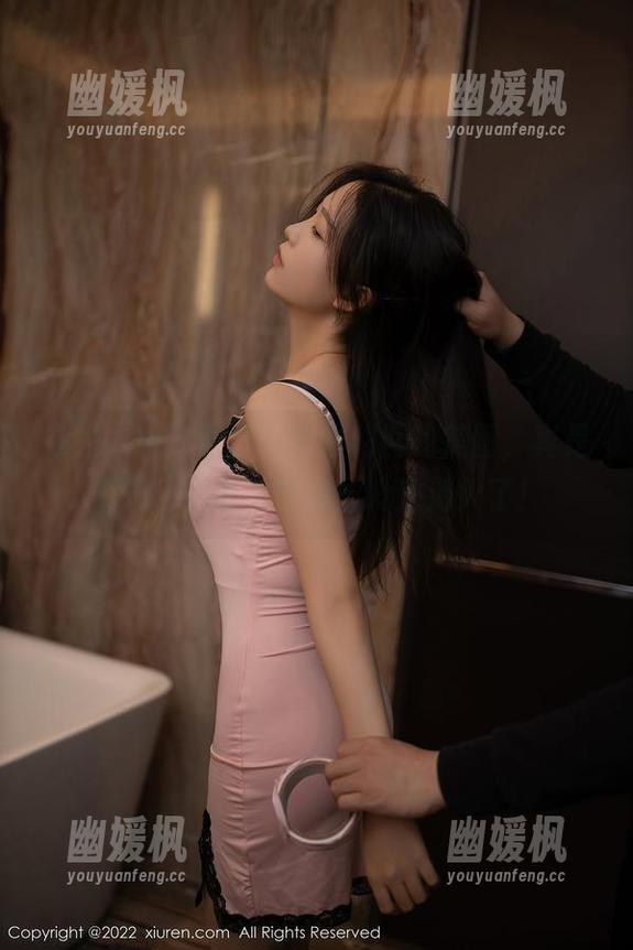 抖娘利世 在线“肉”歉巴:抖娘利世的美图,真是麻烦了,我又得想方设法消火了!