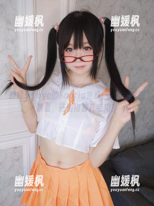 摇摇乐yoyo的Fantia会员，私拍的套图质量，还值得那几毛糖？