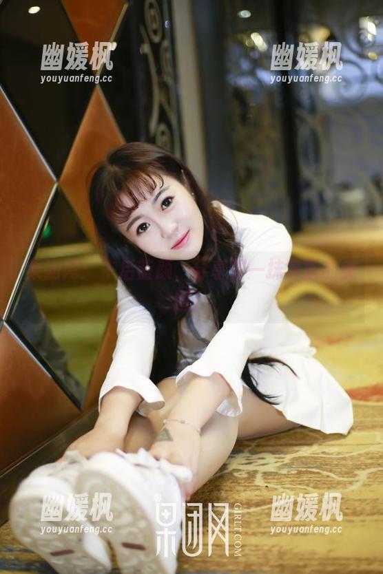 果团网：午后蓝颜，分享那一抹含蓄的美图！