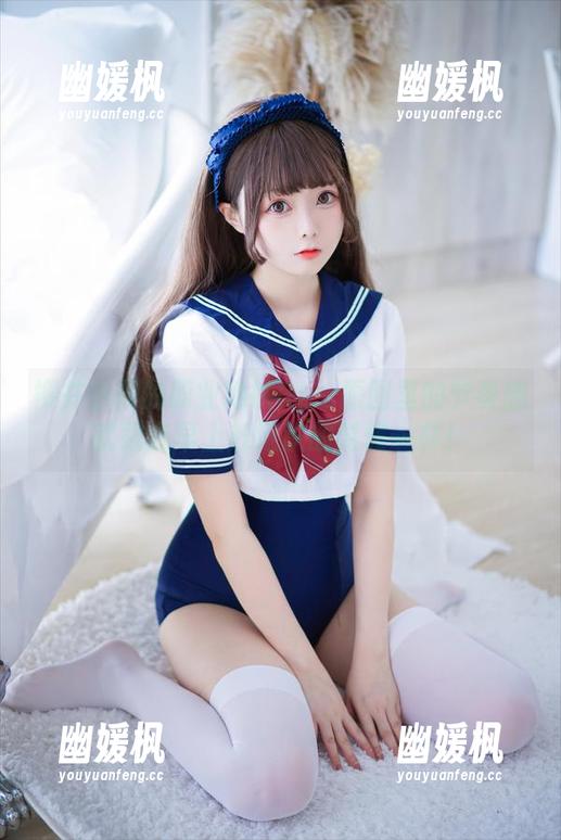 樱井小莜的职业地铁OL：原图里的节奏感就跟我早上赶地铁的时候一样！