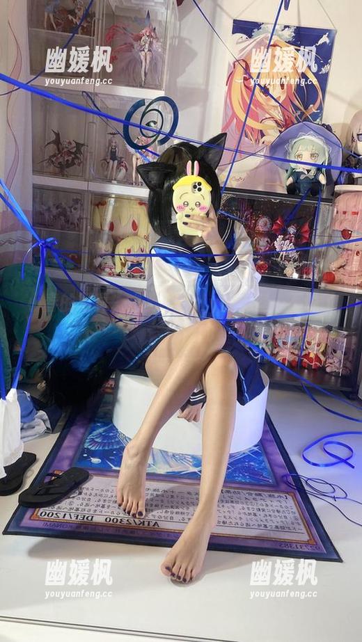 小春的写真，白栎Shirly的造型…不说了，你懂的