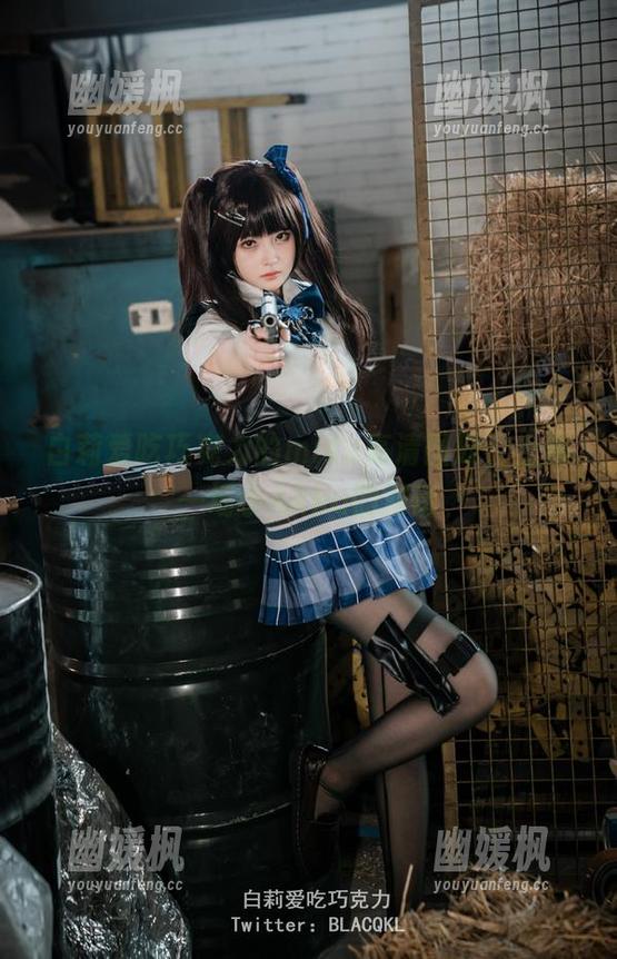 白莉爱吃巧克力的miku高清图册，上演一场小Akku的对话