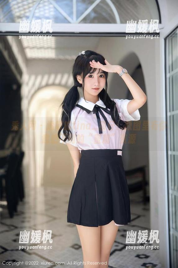 秀人网 - 透明的tina_甜仔：原图里有你意想不到的“蜜糖”资源