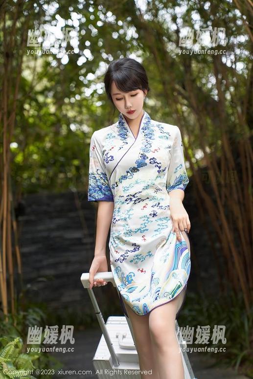 秀人网 - 收集唐心心的美腿美图，可以吗？我可不想错过！