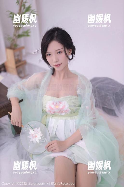 秀人网 - 是小逗逗的新作品集——妹妹总是在背后乐，让我忍不住更新一记！
