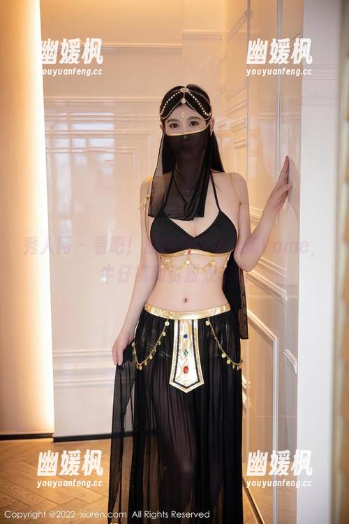 秀人网 - 看吧！原图里的杨晨晨Yome，牛仔裤和资源双丰收