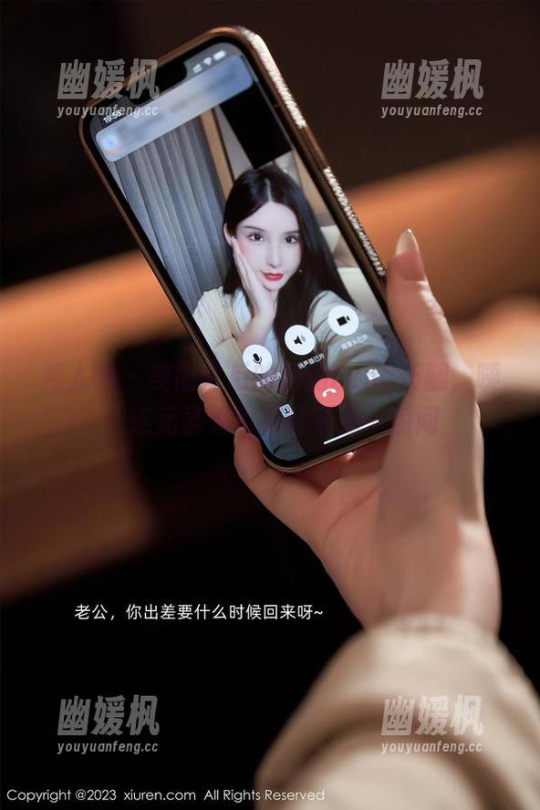 秀人网 - 美图背后的涵涵Luna长腿，咦，连无圣光也见证了那一瞬间