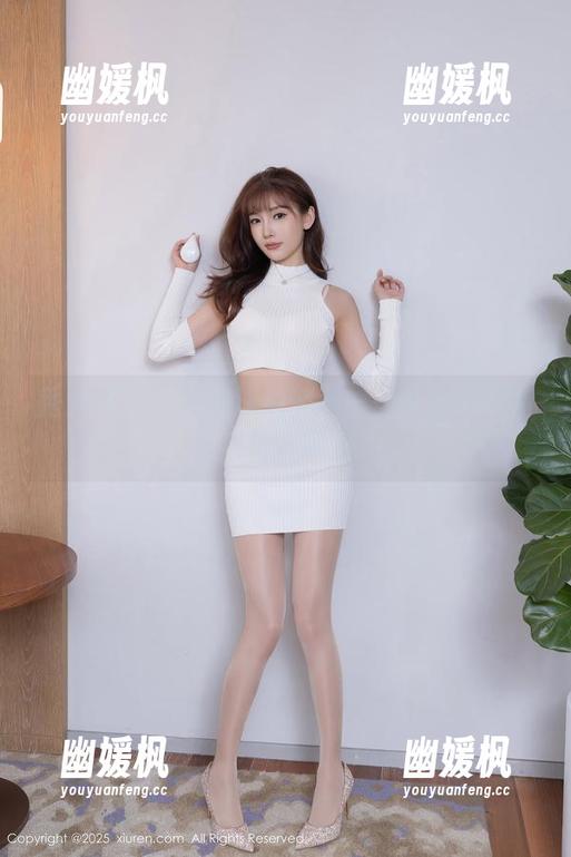 秀人网 - 行走的泳池派对——蛋蛋宝高清图库精彩瞬间！