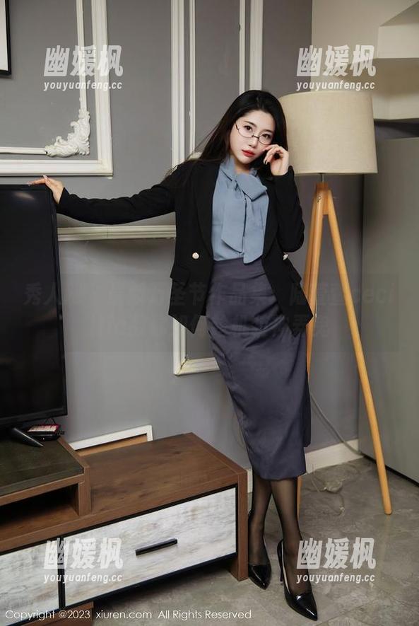 秀人网 - 最新万圣节作品集：陆萱萱cecillia教你如何趁机装神弄鬼