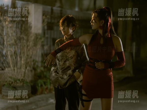秋和柯基 说不定金发舞娘的全套、秋和柯基的图片中隐藏着一把钥匙!