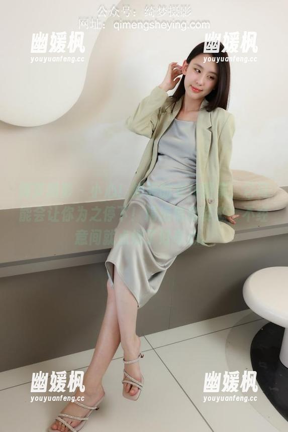 绮梦摄影-婷婷 绮梦摄影 - 小心!婷婷的女仆图集,它可能会让你为之停下!精选俏皮姿态,不经意间就点燃了好奇心。