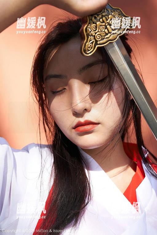 蜜桃社 - 真希的比基尼合集更新，保驾护航，想不关注都难。