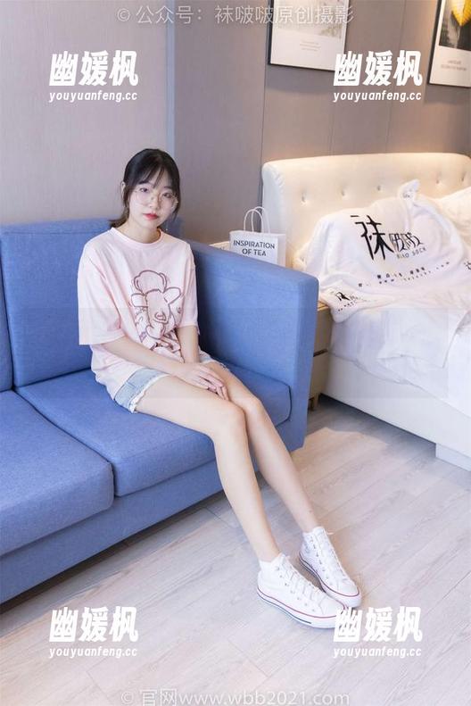 袜啵啵 - 雪糕女仆上线，高清壁纸让人心痒痒…
