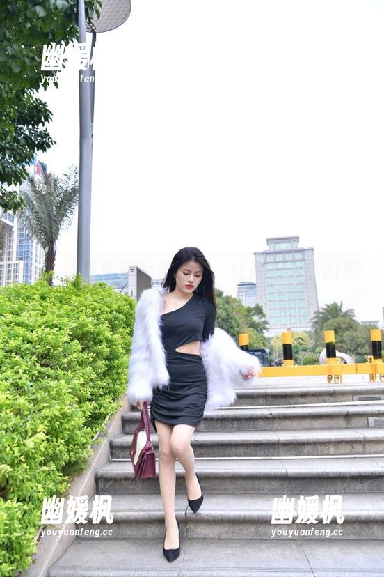 魔镜街拍 加入魔镜街拍免费图集,让夜色为你的美疯狂打call!